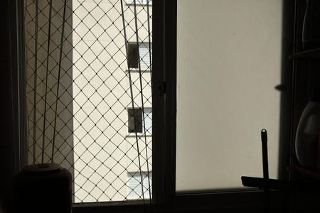 Apartamento à venda com 56m², 3 quartos e 1 vagaÁrea de Serviço