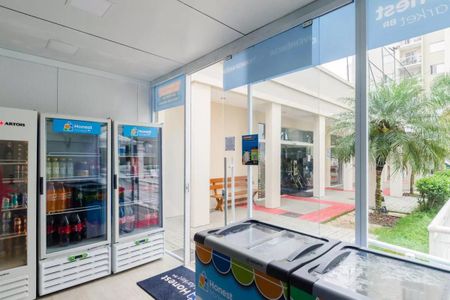 Apartamento à venda com 56m², 3 quartos e 1 vaga Apartamento à venda com 56m², 3 quartos e 1 vagaMini- mercado