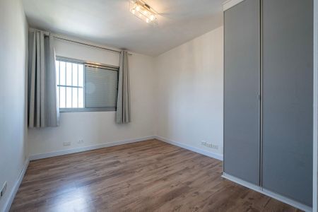 Apartamento à venda com 114m², 3 quartos e 2 vagas Apartamento à venda com 114m², 3 quartos e 2 vagasQuarto 2