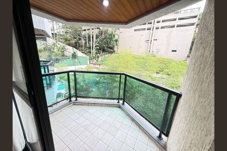 Apartamento à venda com 80m², 2 quartos e 2 vagasFoto 01