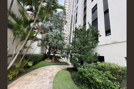 Apartamento à venda com 80m², 2 quartos e 2 vagasFoto 05