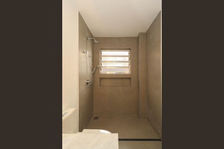 Apartamento à venda com 147m², 3 quartos e 1 vaga Apartamento à venda com 147m², 3 quartos e 1 vagaBanheiro da Suíte