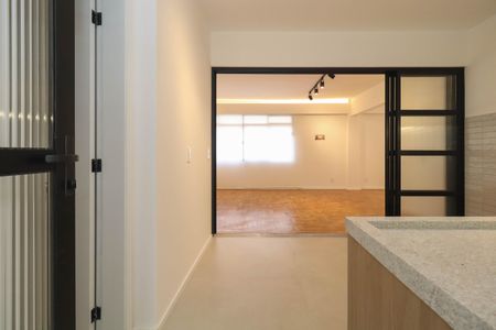 Apartamento à venda com 147m², 3 quartos e 1 vaga Apartamento à venda com 147m², 3 quartos e 1 vagaCozinha