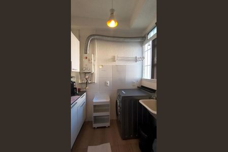 Apartamento para alugar com 43m², 2 quartos e 1 vaga Apartamento para alugar com 43m², 2 quartos e 1 vagaCozinha e Área de Serviço