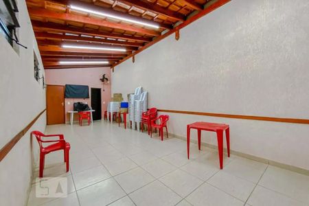 Apartamento à venda com 60m², 2 quartos e 1 vaga Apartamento à venda com 60m², 2 quartos e 1 vagaÁrea comum - Salão de festas