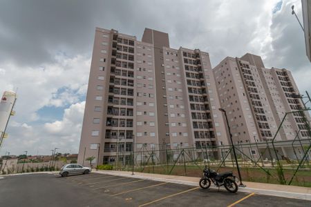 Apartamento para alugar com 52m², 2 quartos e 1 vagaÁrea comum 