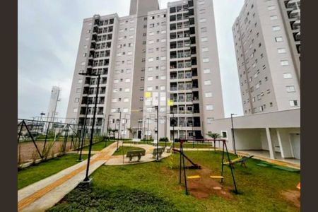 Apartamento para alugar com 52m², 2 quartos e 1 vaga Apartamento para alugar com 52m², 2 quartos e 1 vagaFachada