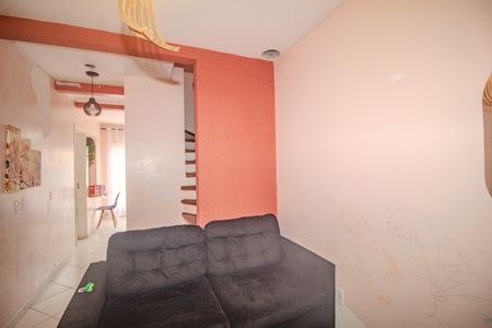 Casa de condomínio para alugar com 99m², 3 quartos e 1 vaga Casa de condomínio para alugar com 99m², 3 quartos e 1 vagaSala