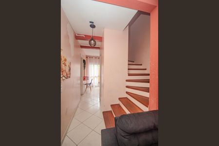 Casa de condomínio para alugar com 99m², 3 quartos e 1 vaga Casa de condomínio para alugar com 99m², 3 quartos e 1 vagaCorredor