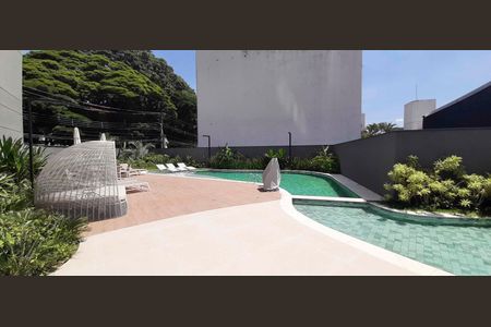 Apartamento à venda com 83m², 3 quartos e 2 vagasÁrea comum - Piscina