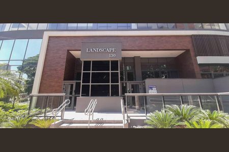 Apartamento à venda com 83m², 3 quartos e 2 vagasFachada e portaria