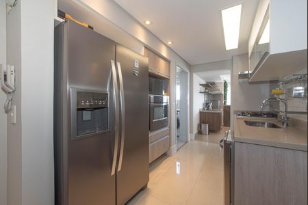 Apartamento para alugar com 100m², 3 quartos e 2 vagas Apartamento para alugar com 100m², 3 quartos e 2 vagasCozinha