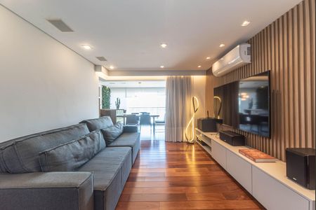 Apartamento para alugar com 100m², 3 quartos e 2 vagas Apartamento para alugar com 100m², 3 quartos e 2 vagasSala