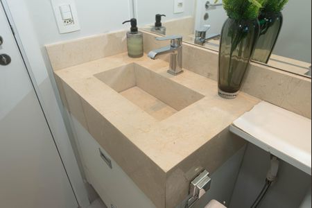 Apartamento para alugar com 100m², 3 quartos e 2 vagas Apartamento para alugar com 100m², 3 quartos e 2 vagasBanheiro da Suíte