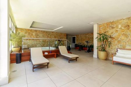 Apartamento para alugar com 100m², 3 quartos e 2 vagas Apartamento para alugar com 100m², 3 quartos e 2 vagasArea Comum