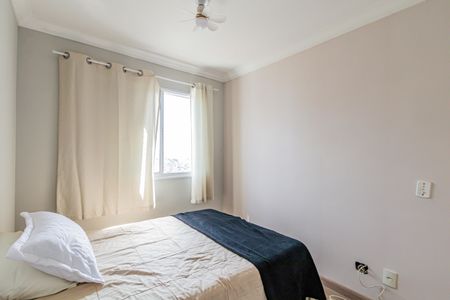 Apartamento à venda com 75m², 3 quartos e 1 vagaQuarto 02