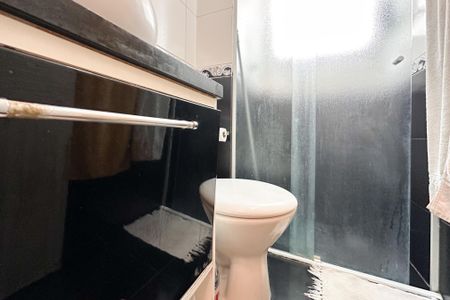 Apartamento à venda com 44m², 2 quartos e 1 vagaBanheiro Social