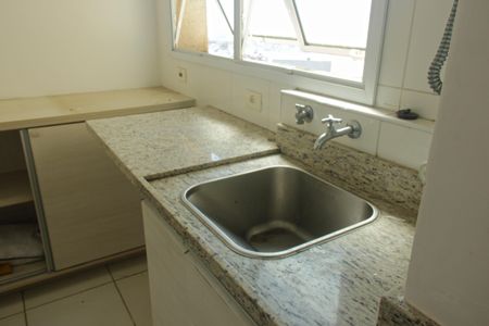 Apartamento para alugar com 111m², 2 quartos e 2 vagasCozinha e Área de Serviço