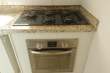 Apartamento para alugar com 111m², 2 quartos e 2 vagasCozinha e Área de Serviço