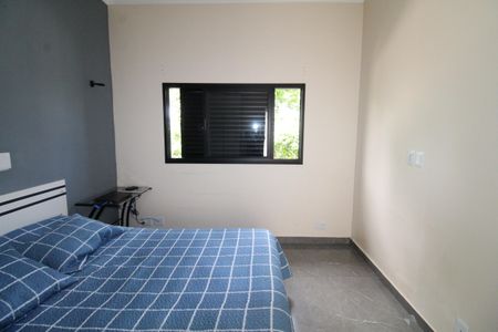 Casa de condomínio para alugar com 230m², 3 quartos e 4 vagasSuíte 2