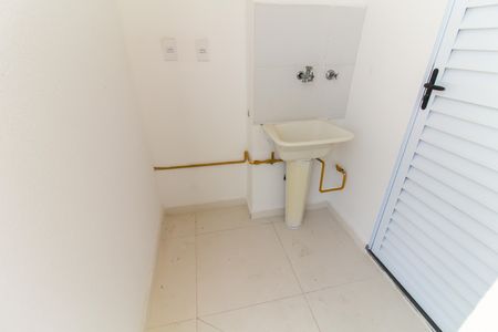 Apartamento para alugar com 44m², 2 quartos e 1 vagaVaranda e Área de Serviço