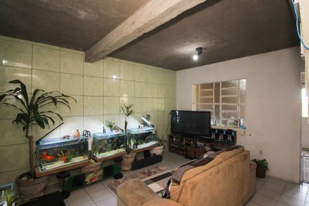 Sala de casa à venda com 3 quartos, 110m² em Cascata, Porto Alegre