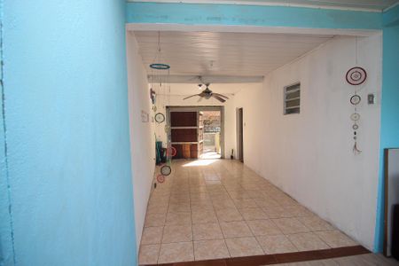 Garagem de casa à venda com 3 quartos, 110m² em Cascata, Porto Alegre