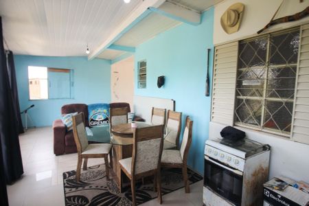 Varanda de casa à venda com 3 quartos, 110m² em Cascata, Porto Alegre