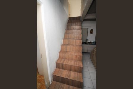 Escada de casa à venda com 3 quartos, 110m² em Cascata, Porto Alegre