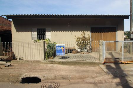 Fachada de casa à venda com 3 quartos, 110m² em Cascata, Porto Alegre