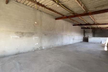 Casa à venda com 128m², 3 quartos e 2 vagas Casa à venda com 128m², 3 quartos e 2 vagasÁrea externa
