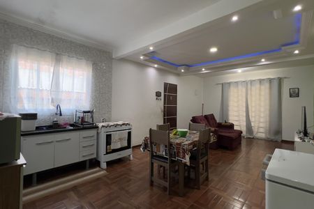 Casa à venda com 128m², 3 quartos e 2 vagas Casa à venda com 128m², 3 quartos e 2 vagasCozinha 1