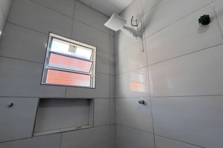 Casa à venda com 128m², 3 quartos e 2 vagas Casa à venda com 128m², 3 quartos e 2 vagasBanheiro 1