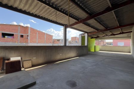 Casa à venda com 128m², 3 quartos e 2 vagas Casa à venda com 128m², 3 quartos e 2 vagasÁrea externa