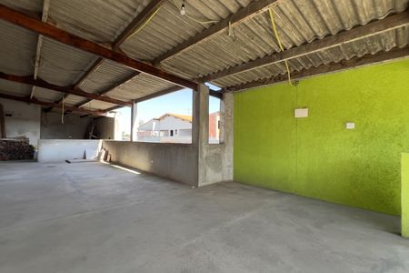 Casa à venda com 128m², 3 quartos e 2 vagas Casa à venda com 128m², 3 quartos e 2 vagasÁrea externa
