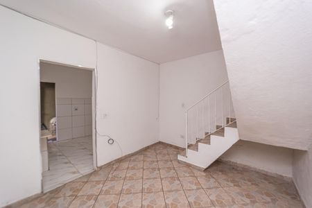 Casa para alugar com 1 quarto, 50m² em Vila Ré, São Paulo