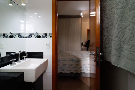 Casa para alugar com 120m², 3 quartos e 2 vagas Casa para alugar com 120m², 3 quartos e 2 vagasBanheiro da Suíte