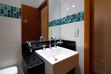 Casa para alugar com 120m², 3 quartos e 2 vagas Casa para alugar com 120m², 3 quartos e 2 vagasBanheiro