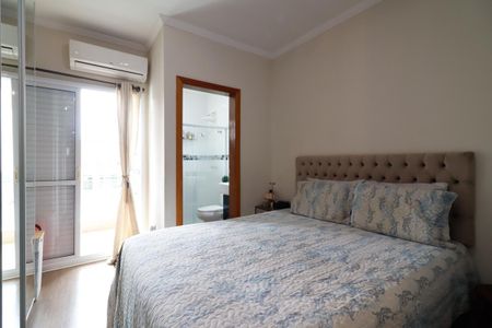 Casa para alugar com 120m², 3 quartos e 2 vagas Casa para alugar com 120m², 3 quartos e 2 vagasSuíte