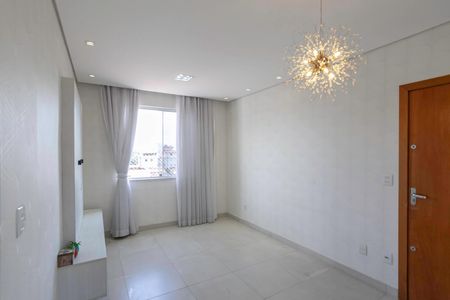 Apartamento para alugar com 60m², 2 quartos e 1 vaga Apartamento para alugar com 60m², 2 quartos e 1 vagaSala