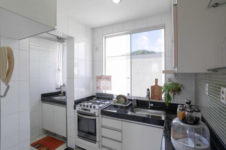 Apartamento para alugar com 60m², 2 quartos e 1 vaga Apartamento para alugar com 60m², 2 quartos e 1 vagaCozinha