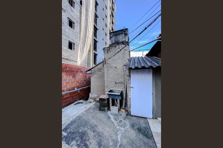 Casa para alugar com 38m², 1 quarto e sem vaga Casa para alugar com 38m², 1 quarto e sem vagaÁrea externa