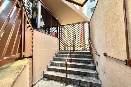 Apartamento para alugar com 58m², 2 quartos e 1 vaga Apartamento para alugar com 58m², 2 quartos e 1 vagaFachada