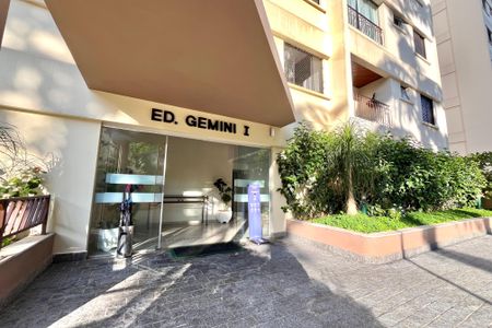 Apartamento para alugar com 58m², 2 quartos e 1 vaga Apartamento para alugar com 58m², 2 quartos e 1 vagaFachada do bloco