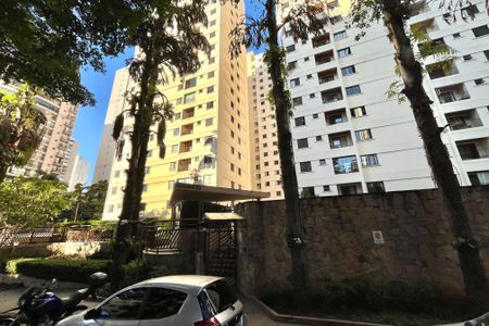 Apartamento para alugar com 58m², 2 quartos e 1 vaga Apartamento para alugar com 58m², 2 quartos e 1 vagaFachada