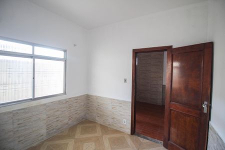Quarto 1 de casa para alugar com 2 quartos, 110m² em Nossa Senhora de Fatima, Nilópolis
