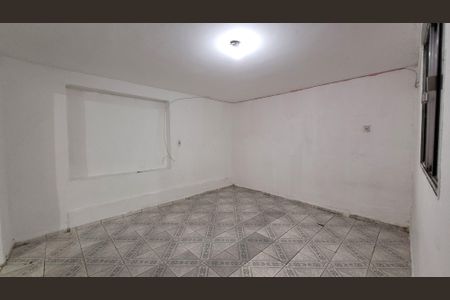 Casa para alugar com 1 quarto, 100m² em Vila Virginia, Itaquaquecetuba