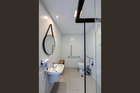 Studio para alugar com 25m², 1 quarto e sem vaga Studio para alugar com 25m², 1 quarto e sem vagaBanheiro Social