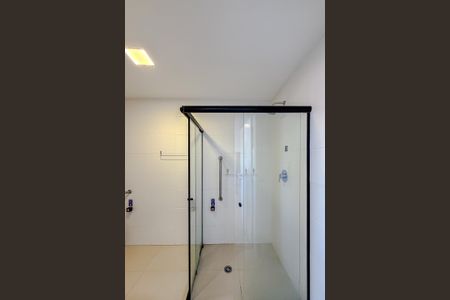 Studio para alugar com 25m², 1 quarto e sem vaga Studio para alugar com 25m², 1 quarto e sem vagaBanheiro Social