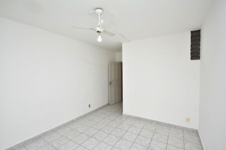 Apartamento à venda com 71m², 2 quartos e sem vagaquarto 2